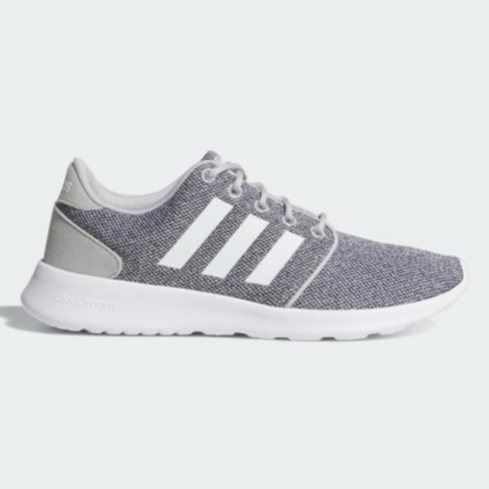 Adidas QT Cloudform Sz. 6.5 Womens
